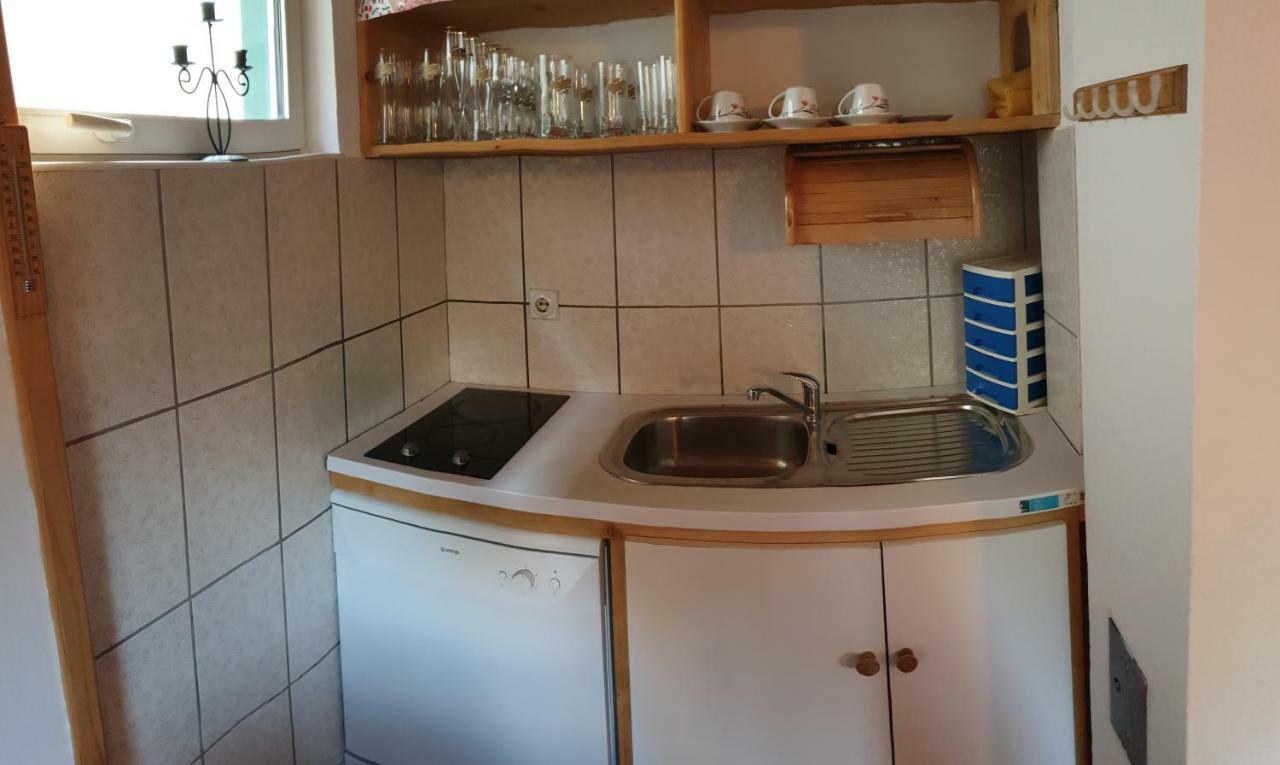 Apartmani Mir Жабляк Екстер'єр фото